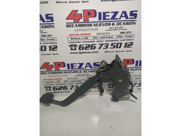 NISSAN  TERRANO  II  R 20  2000 – 2009 **** PEDAL SOPORTE  EMBRAGUE