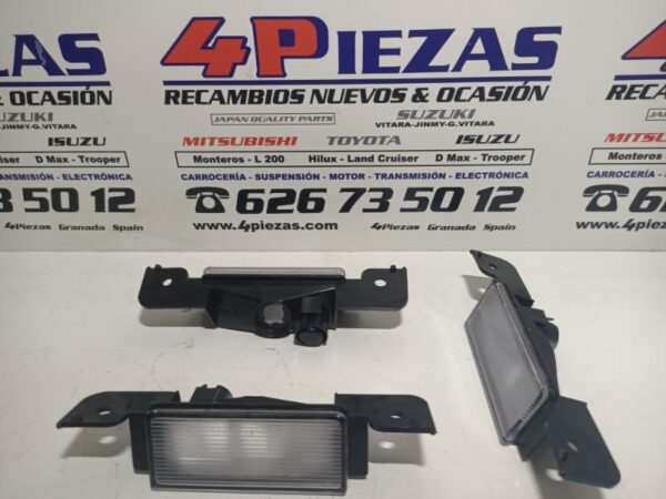 MITSUBISHI  MONTERO  3.2 DID 4M41  V60   2000-2007 ****  LUCES  BAJO  ESTRIBOS