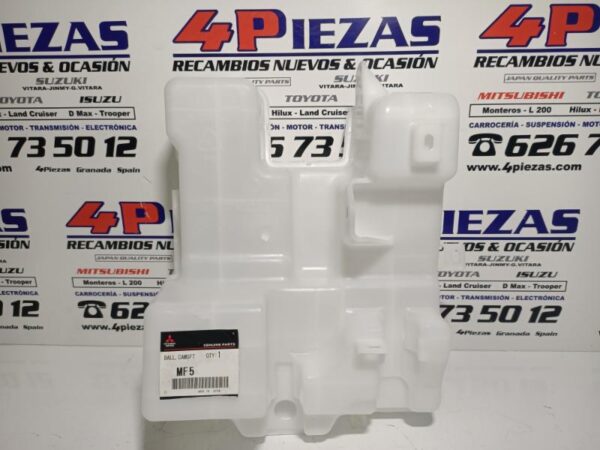 MITSUBISHI  L 200 2.4 D-ID   2015 – 2021 ***  DEPOSITO  LIMPIA  PARABRISAS