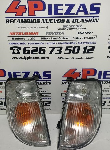 NISSAN  NAVARA  D22 2.5 TDI  1998-2000 **** PILOTOS  INTERMITENTES  I + D