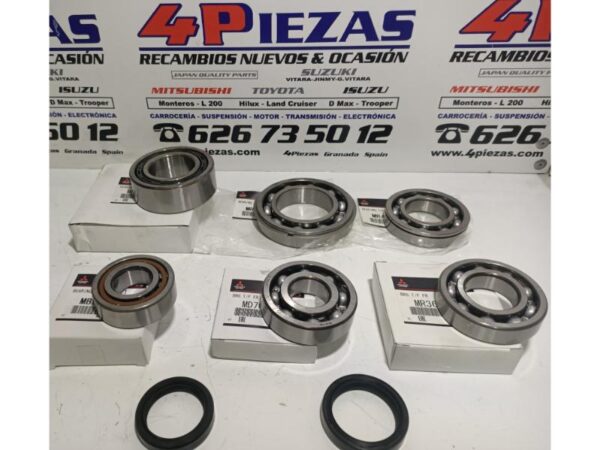 MITSUBISHI  MONTERO  3.2 DID V80   2007-2020 **** RODAMIENTOS Y RETENES  CAJA TRANSFER