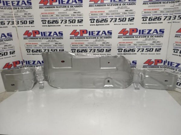 TOYOTA  HILUX  2.4 D4D  GUN 2015-2022 ****  PROTECTOR ALU DEPOSITO COMBUSTIBLE