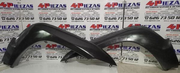 TOYOTA  LAND  CRUISER  KDJ 120    2003 – 2009 *** ALETINES DELANTEROS  I + D