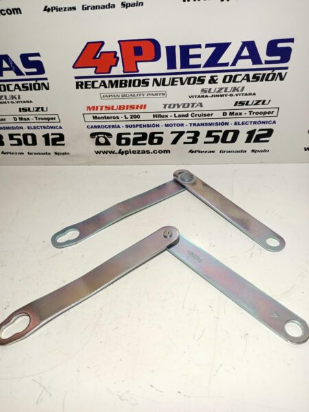 TOYOTA  HILUX  2.4 D4D  GUN 2015-2022 **** SOPORTES  PORTON  TRASERO